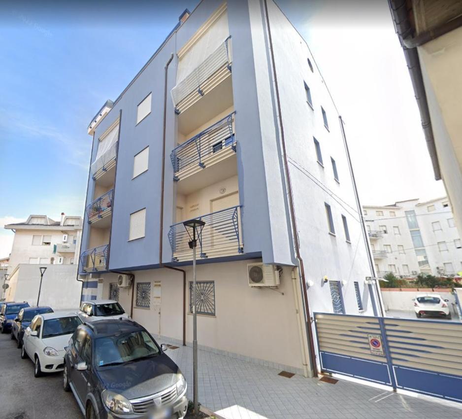Hotel Ambasciatori Pineto Ruang foto